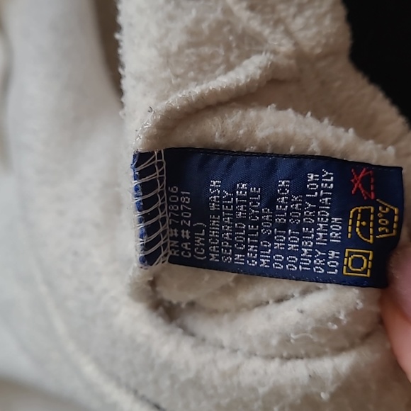 Vintage Tommy Hilfiger pullover - Picture 5 of 5